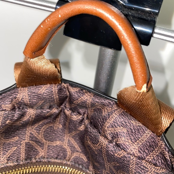 Backpack - Picture 3 of 15